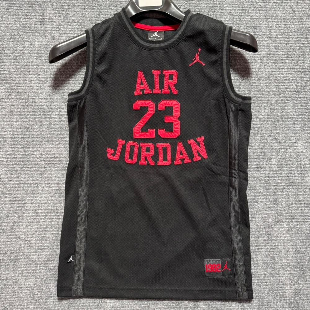 Jordan 23 Jersey Kids Black Red Air Sleeveless Tank Top Size L 12-13Y Youth Size